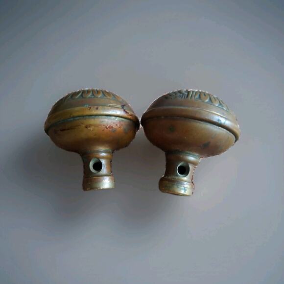 Antique Pair Of Ceylon Corbin Entry Door Knobs - Picture 3 of 4